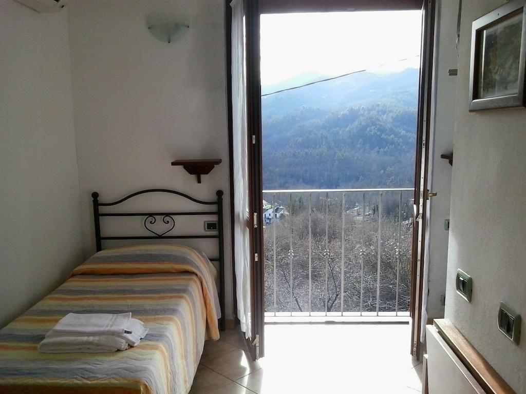 Agriturismo Casalino 베베리노 객실 사진